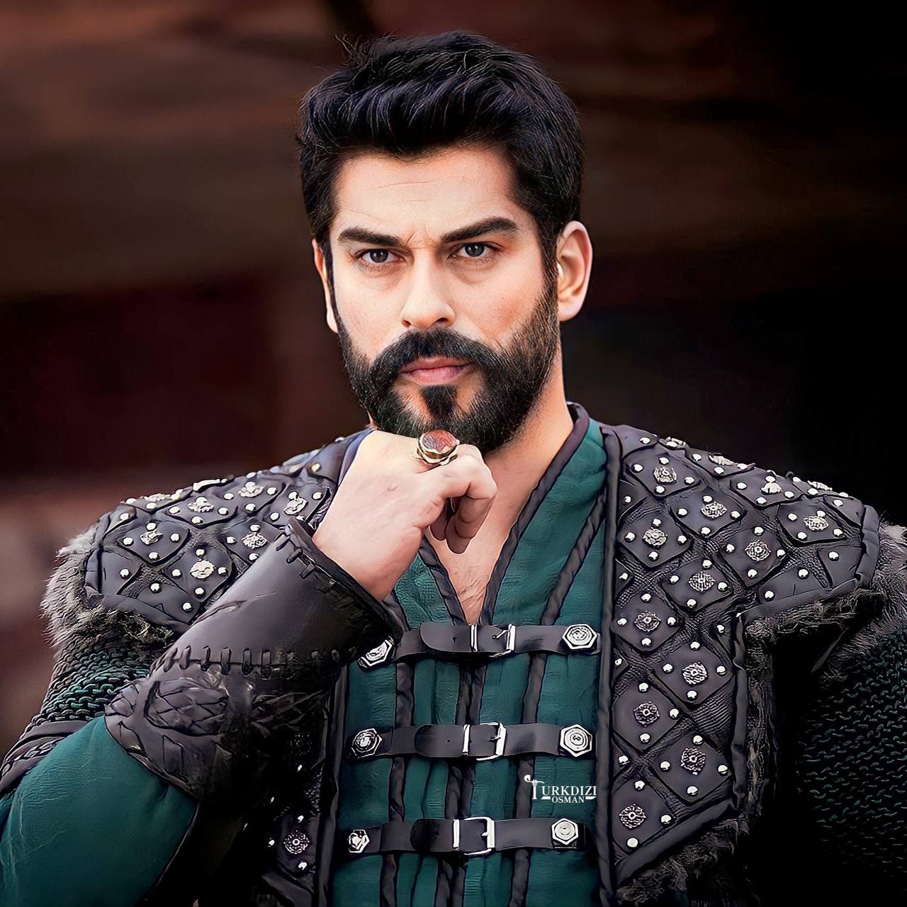 Burak Özçivit joins forces with a top Pakistani brand