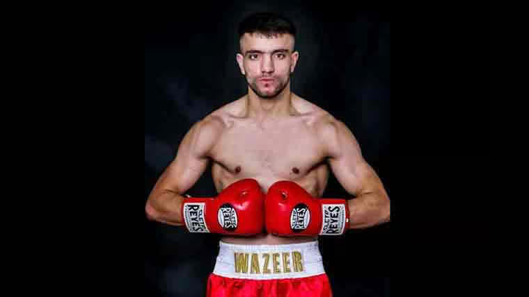 “Asian Boy” Wazeer Destroys Eswaran in 1st Round