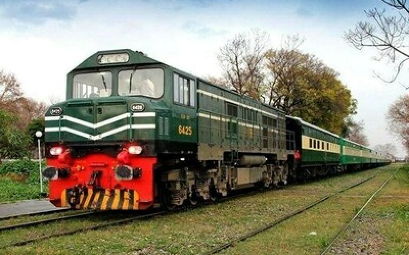 Schedule Announced for 5 Special Trains for Eid