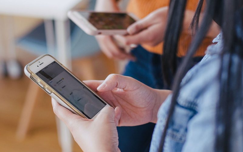Pakistan Empowers Freelancers with Convenient Smartphone Access through New Installment Programs